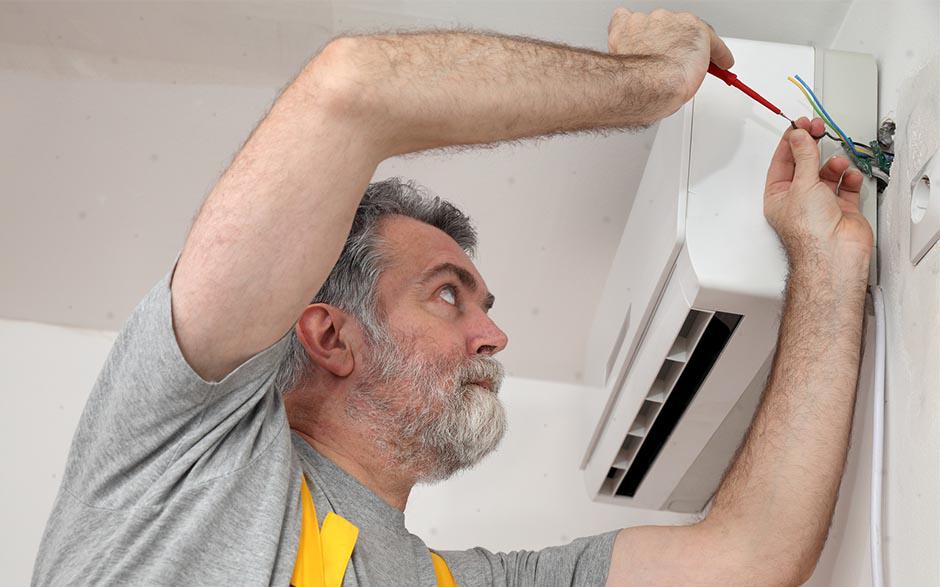 électricien en urgence Paris 8